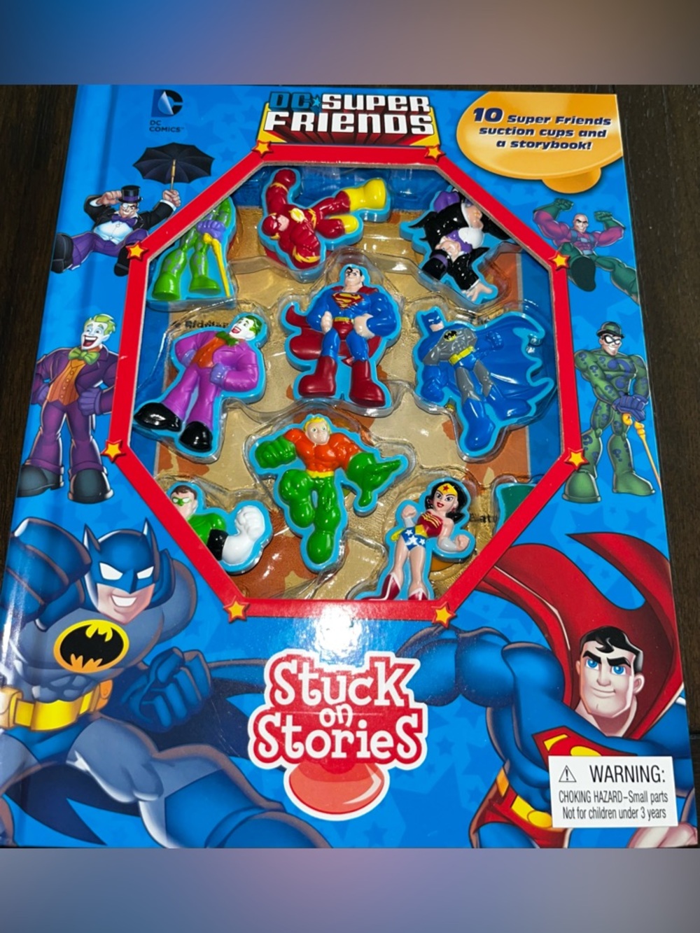 DC • Super Friends Stuck On Stories W/Suction Cup Characters a Story Book: NEW!
